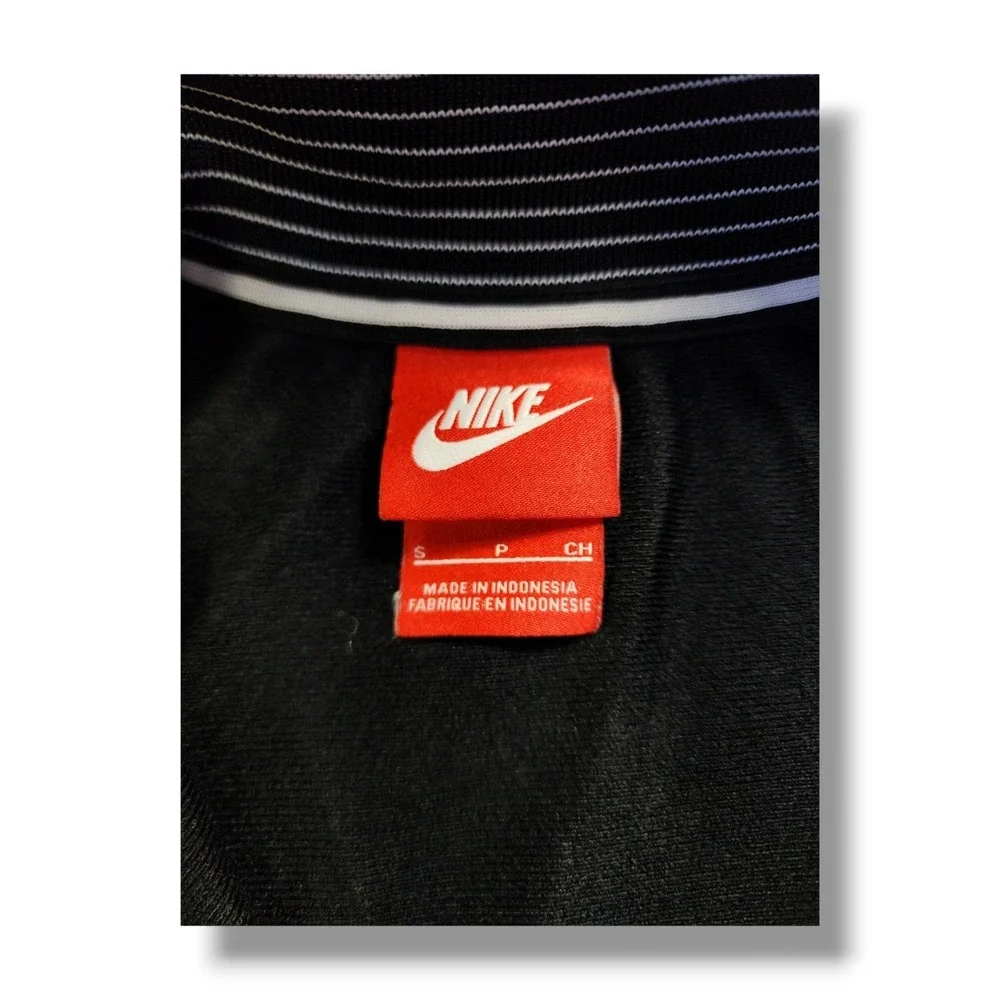 Vintage‎ Nike Zip Up Collared Warm Up Track Jacket Black Size Youth Small